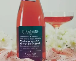 Bouteille de champagne rosé personnalisée couple - Message romantique