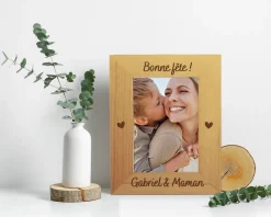 Cadre photo en bois gravé - Maman