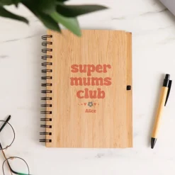 Cahier en bois personnalisé - Cool Mums Club