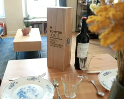 Caisse à vin personnalisée prénom et message - Couronne