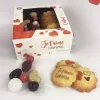 Coffret gourmand biscuits et chocolats Personnalisables - Amour