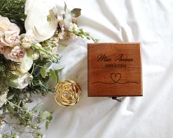 Coffret personnalisé avec rose en or et rose éternelle secrète
