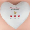 Coussin personnalisé coeur - Maman et ses petits coeurs