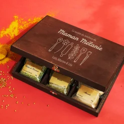 Grand coffret d'épices gravé - 36 épices du monde - Recette du Bonheur