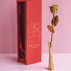 Grande rose en or dans son écrin personnalisable - Dessin au trait