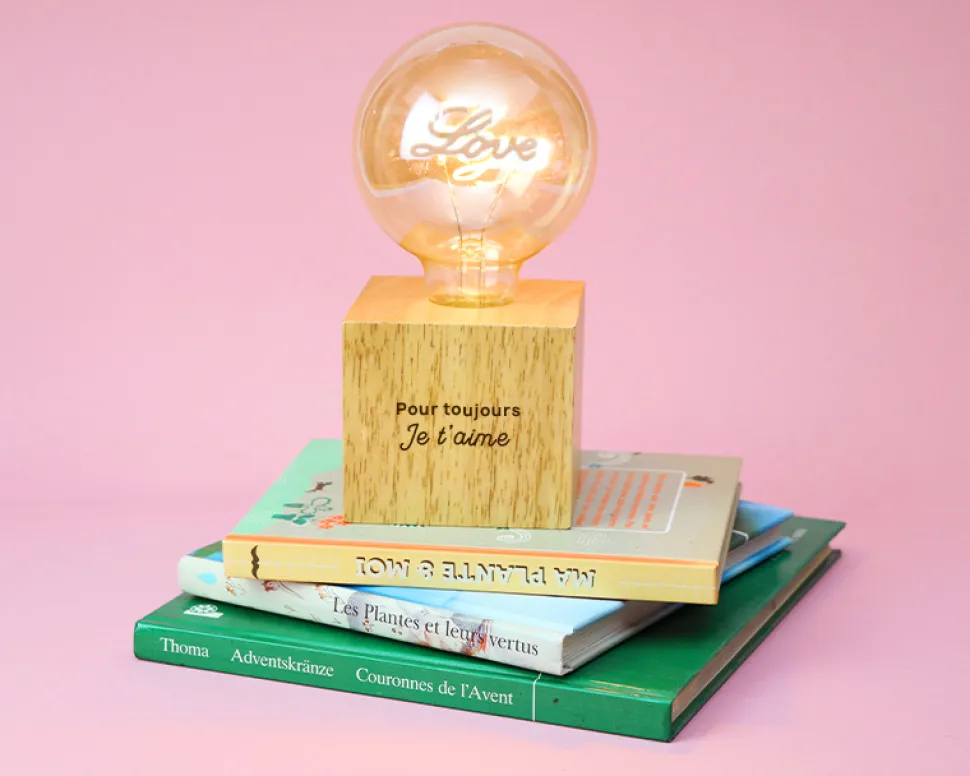 Lampe personnalisée - Love