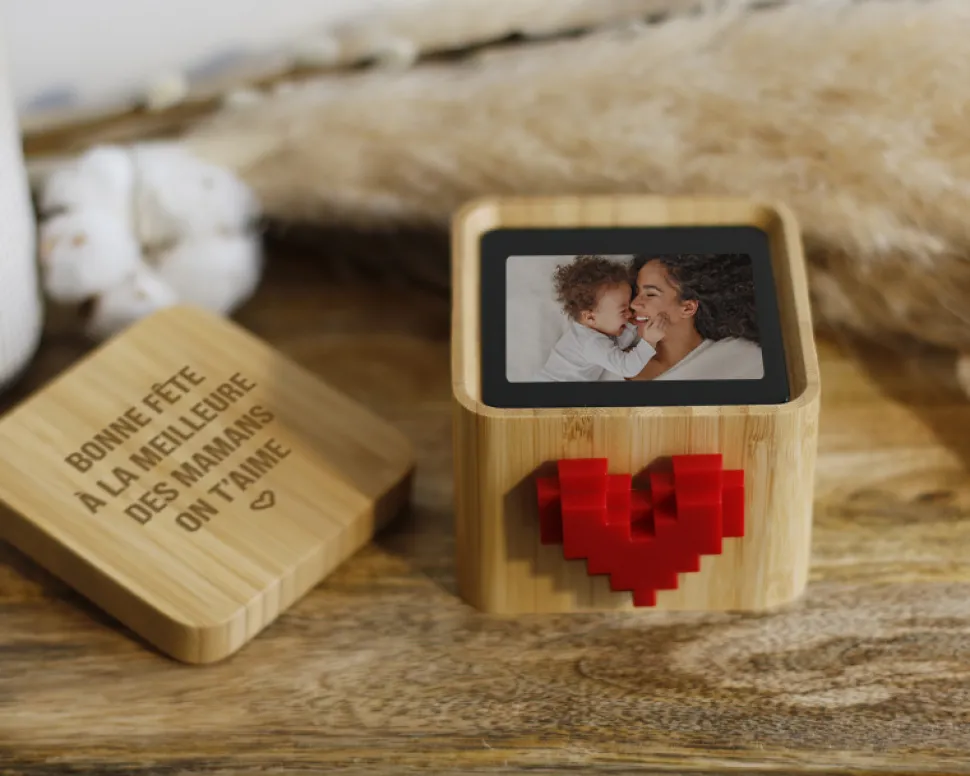 Lovebox - Boite à messages d'amour connectée et personnalisée