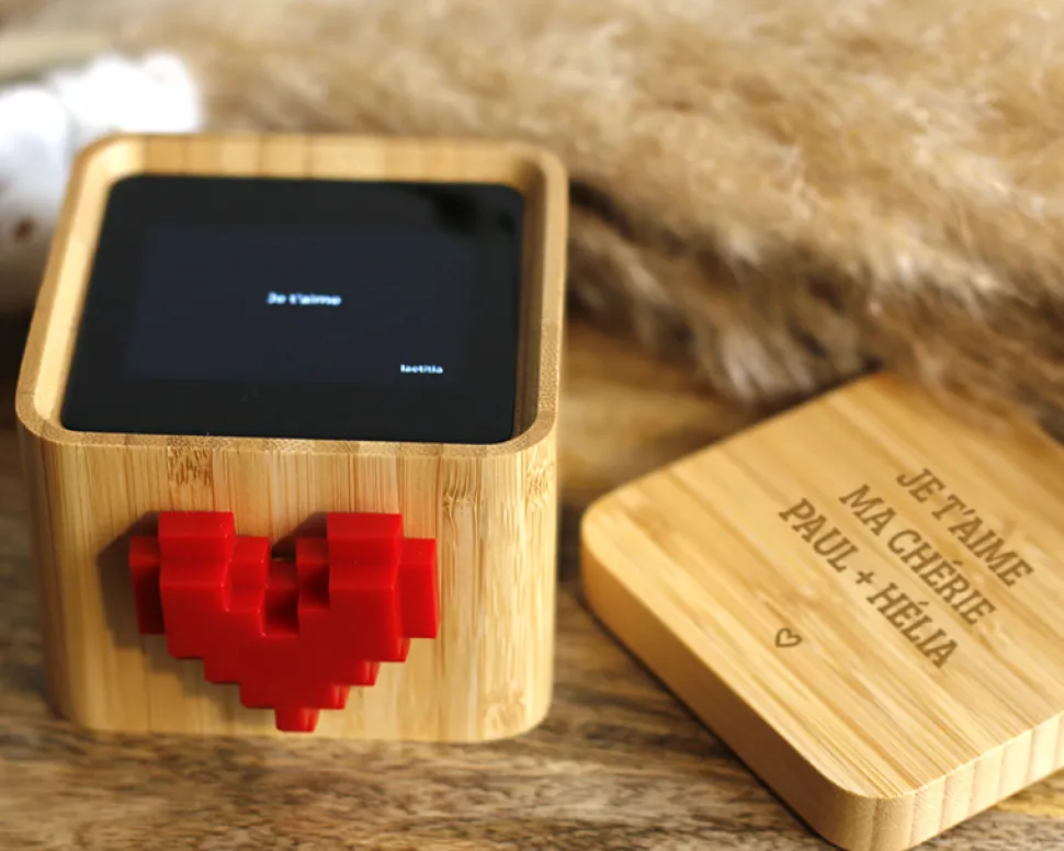 Lovebox - Boite à messages d'amour connectée et personnalisée