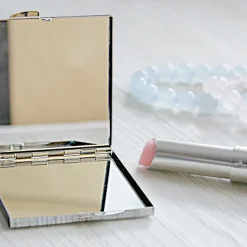 Miroir de sac personnalisable - Amour Fleuri