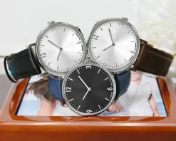 Montre mixte gravée