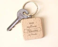 Porte-clés en bois personnalisé - Meilleure du Monde