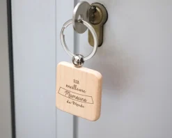 Porte-clés en bois personnalisé - Meilleure du Monde
