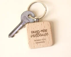 Porte-clés en bois personnalisé - Grand Mère-veilleuse