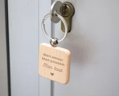 Porte-clés en bois personnalisé - Couple
