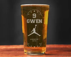 Verre à bière personnalisé prénom - Basket